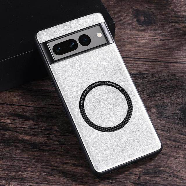 Магнитный кожаный чехол для Google Pixel 7 Pro  с беспроводной зарядкой  5